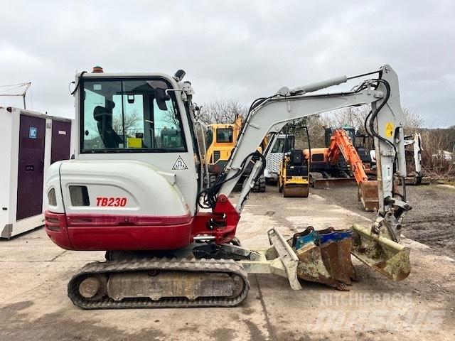 Takeuchi TB 230 Mini excavators < 7t (Mini diggers)