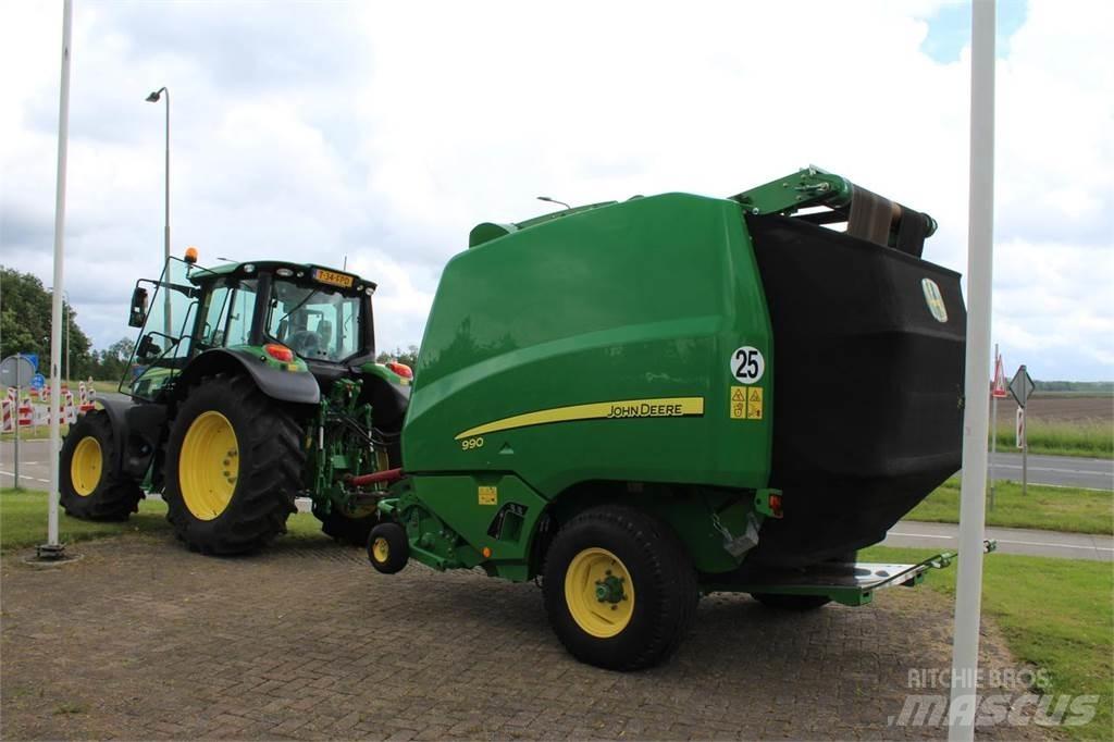 John Deere 990 Round balers