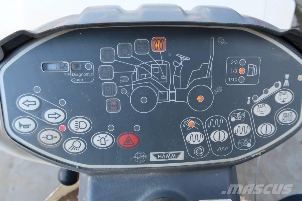 Hamm HD 12 VV Twin drum rollers