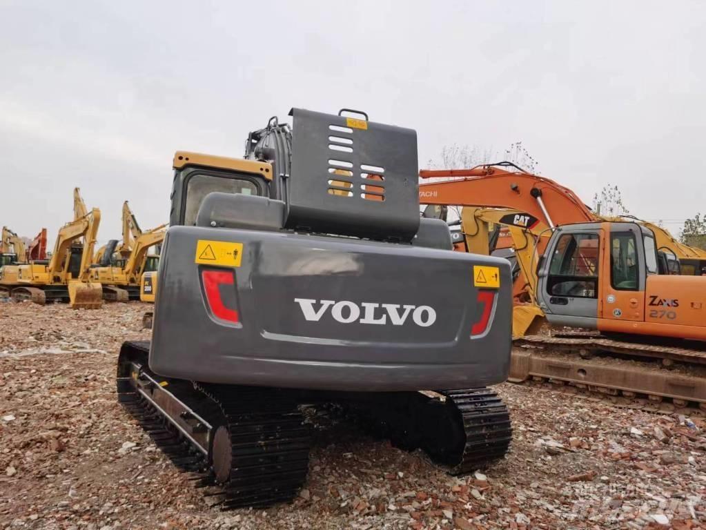 Volvo EC 210 Crawler excavators