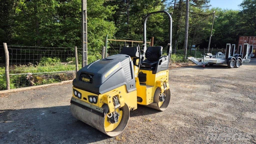 Bomag BW 100 AD M-5 Twin drum rollers