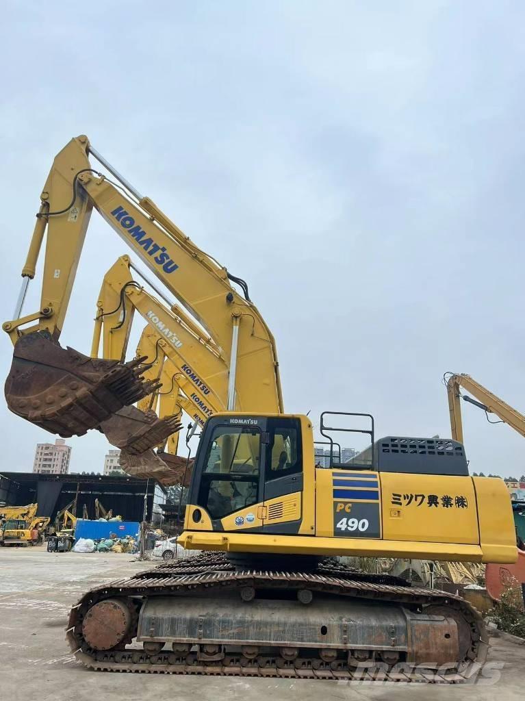 Komatsu PC490-10 Crawler excavators