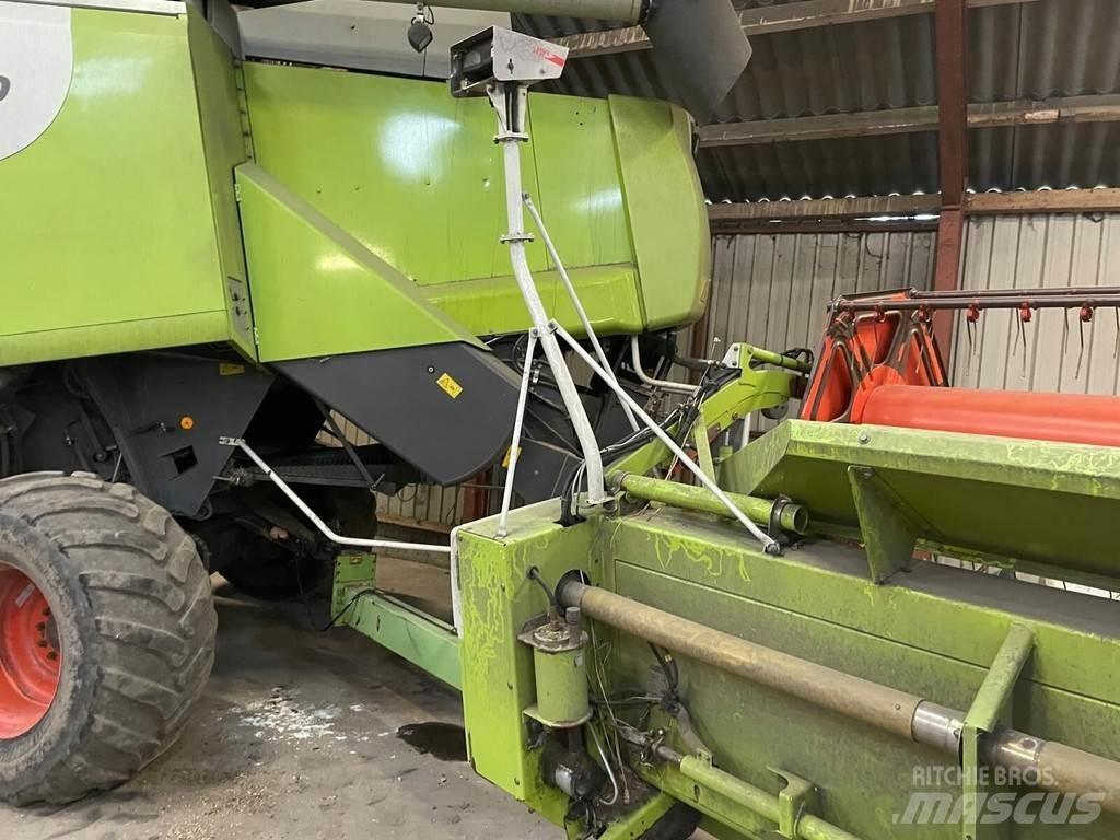 CLAAS LEXION 580 Combine harvesters
