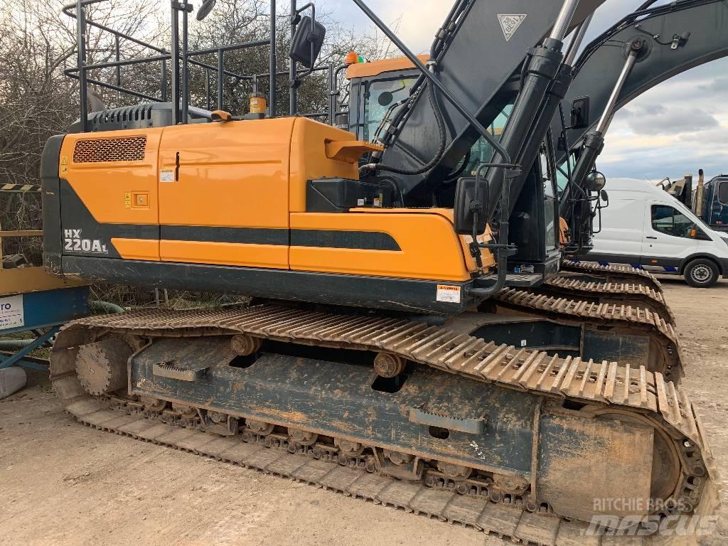 Hyundai HX220A L Crawler excavators
