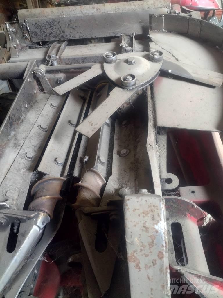 Capello Quasar R 6 Combine harvester heads