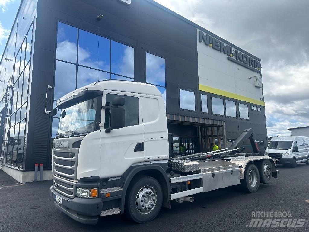 Scania G450 6x2*4 Hook lift trucks