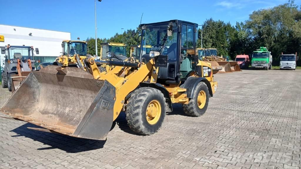 CAT 907 H 2 Wheel loaders