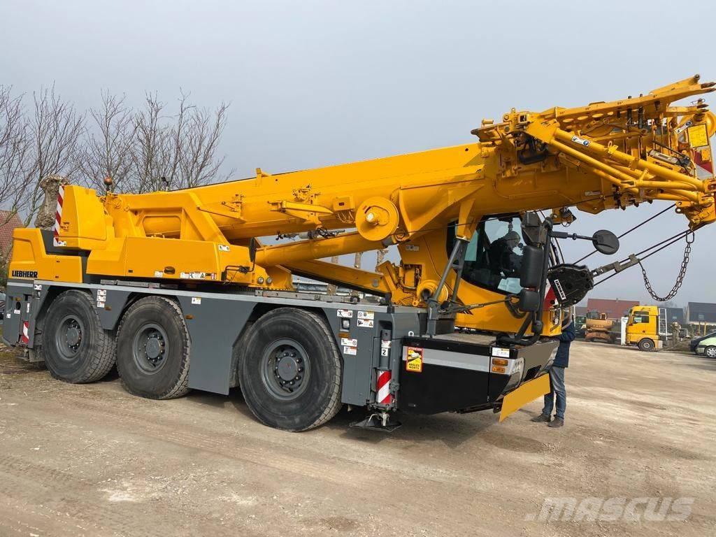 Liebherr LTC1050-3.1 All terrain cranes