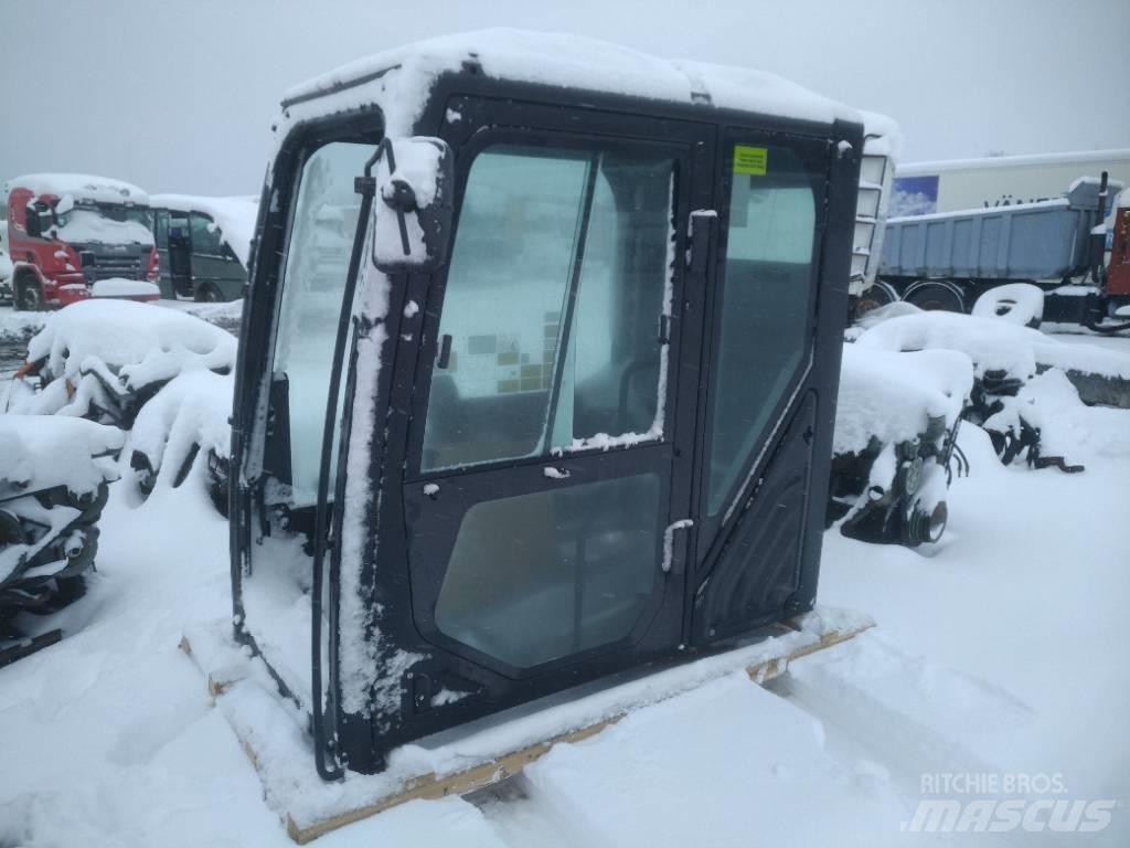 Volvo BM 325FL Cabin Cabins and interior