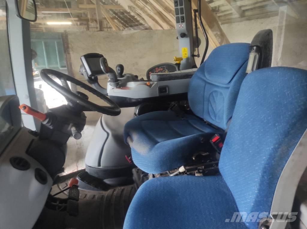 New Holland T 7.210 Tractors