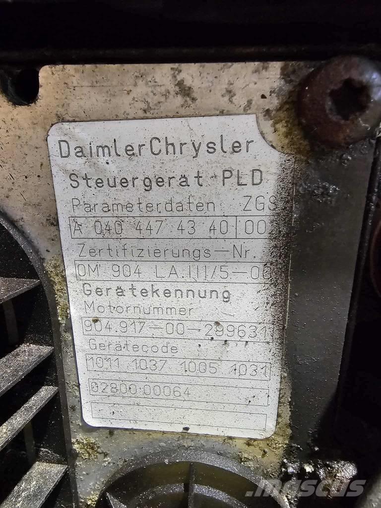 Mercedes-Benz LA904 Engines