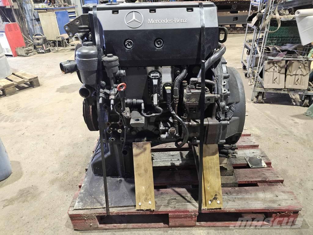 Mercedes-Benz LA904 Engines