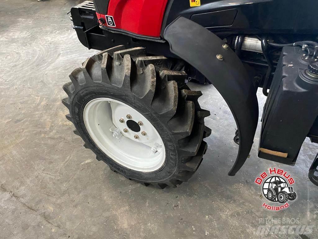 YTO NMF604 Tractors