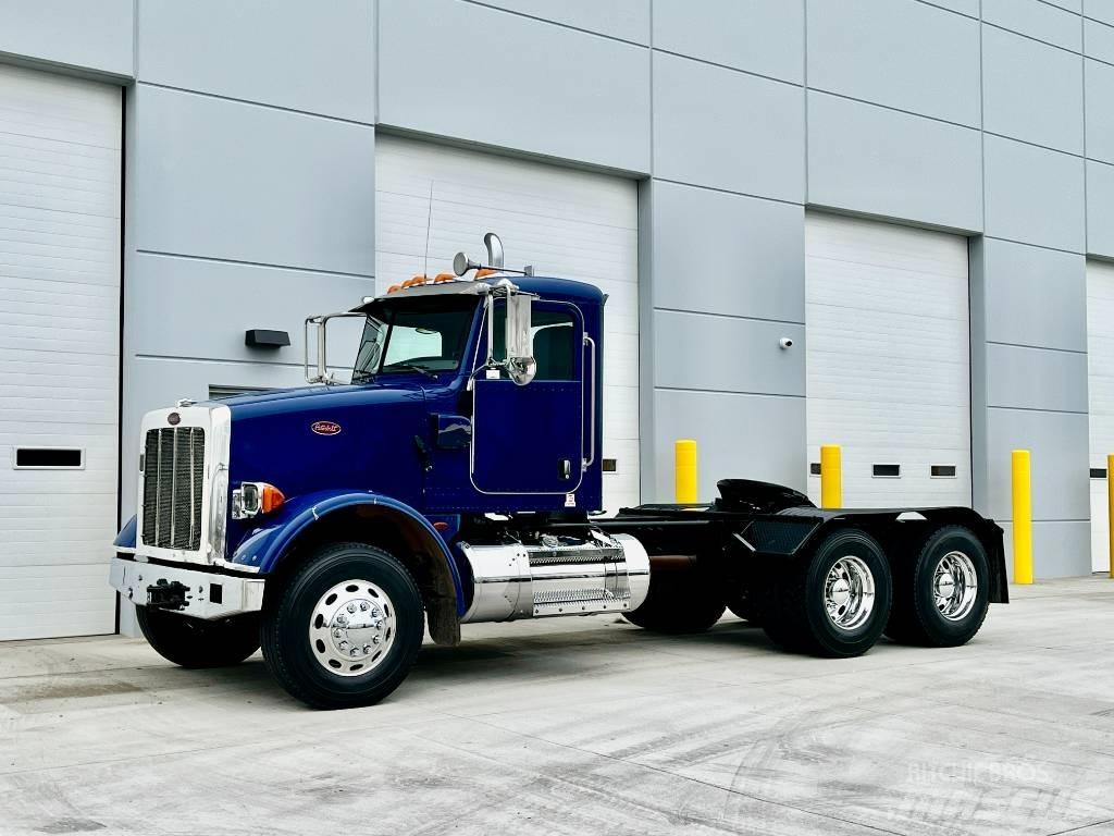 Peterbilt 365 Prime Movers