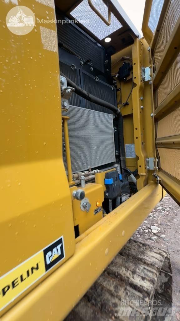 CAT 323 Crawler excavators