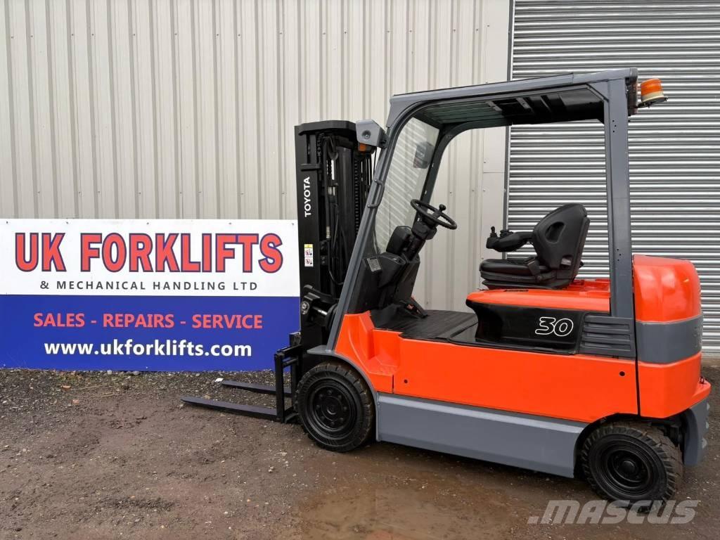 Toyota 7 FBM 30 Electric forklift trucks