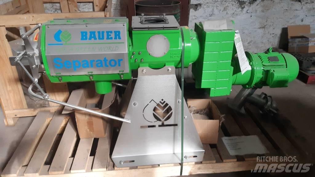 Bauer S 655 Other livestock machinery and accessories