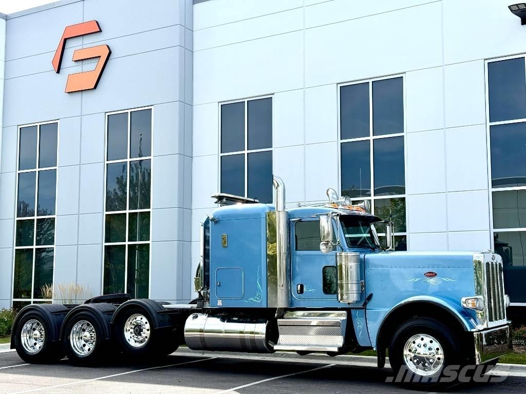 Peterbilt 389 Prime Movers