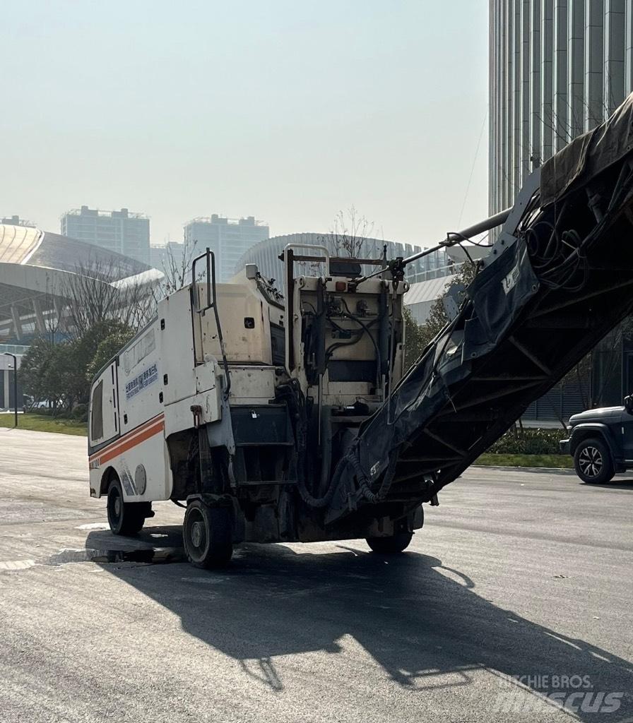 Wirtgen W100H Asphalt cold milling machines