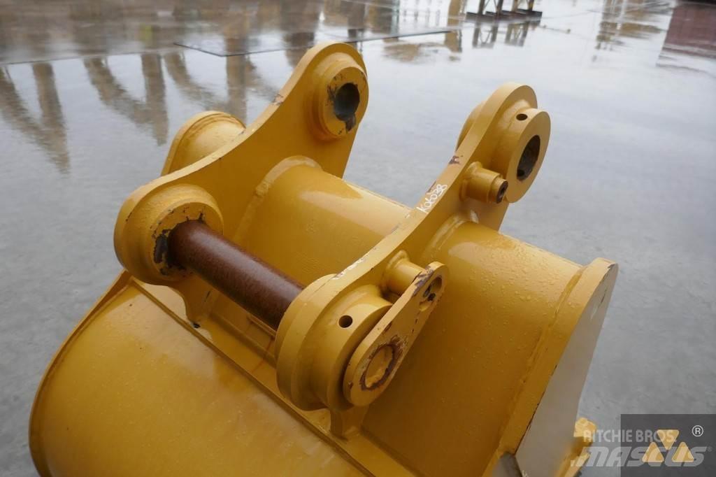 CAT 320 Bucket Buckets