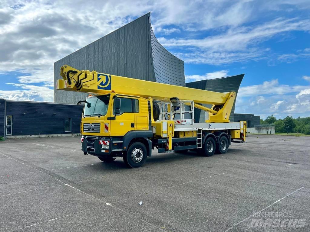 Palfinger WT 530 Truck mounted platforms