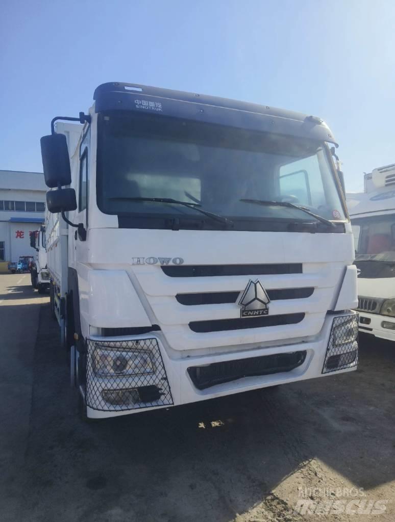 Howo 371 Flatbed / Dropside trucks