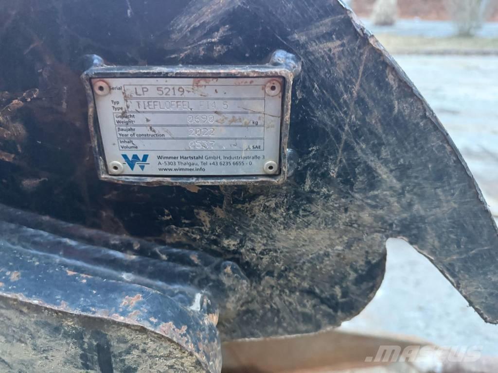 Liebherr 926 Compact Crawler excavators