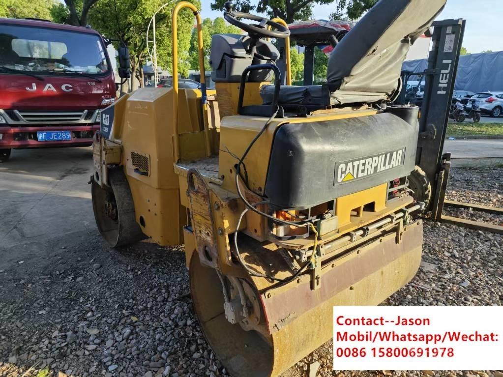 CAT CB 24 Twin drum rollers