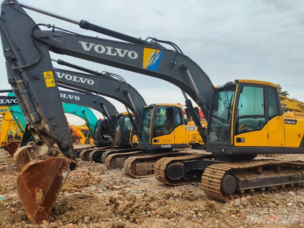 Volvo EC220D Crawler excavators
