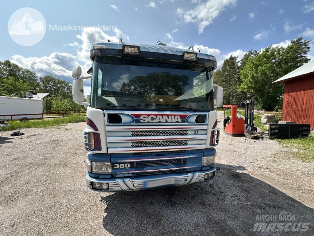 Scania P 114-380 Truck mounted cranes