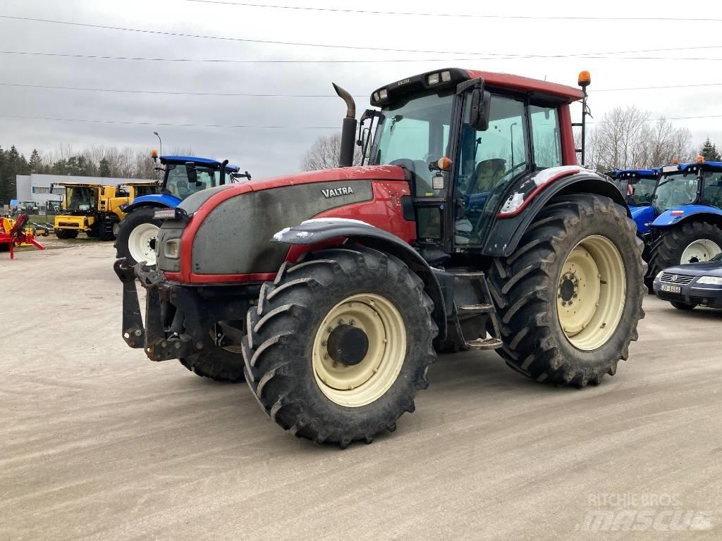 Valtra T 191 Tractors