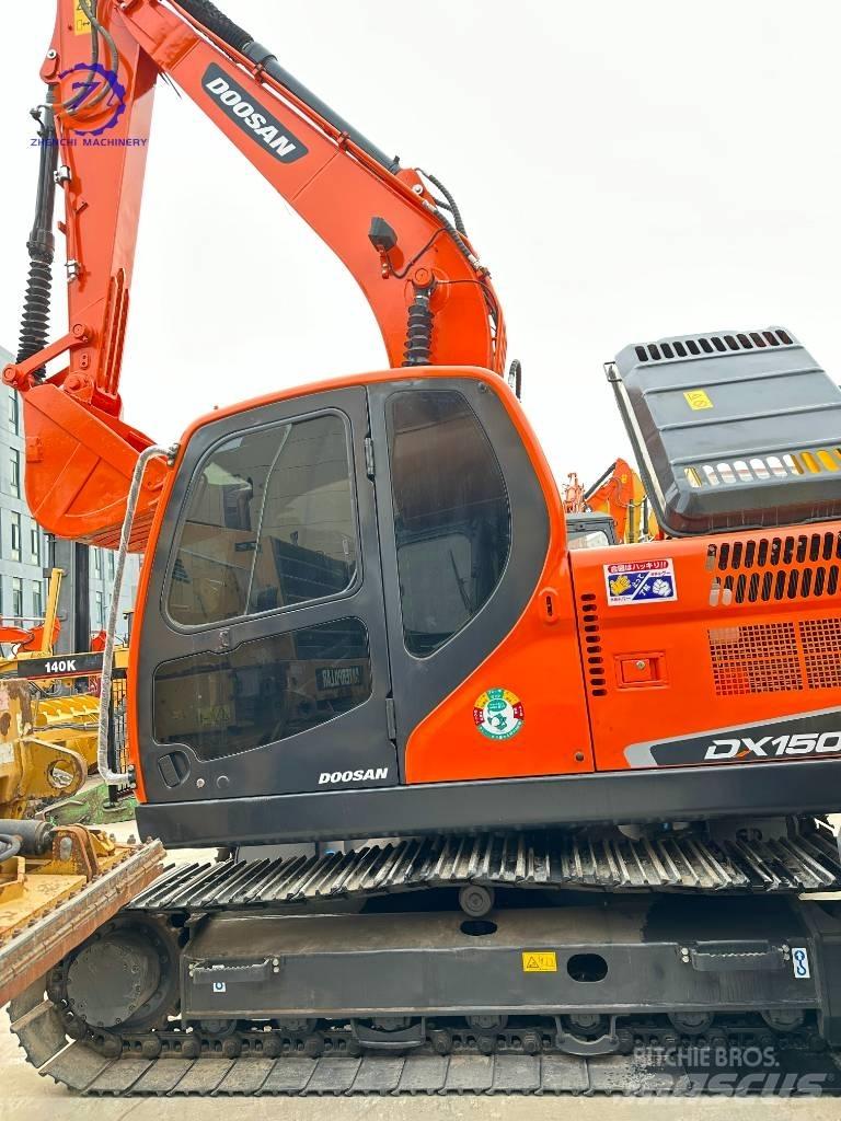 Doosan DX 150 Mini excavators  7t - 12t
