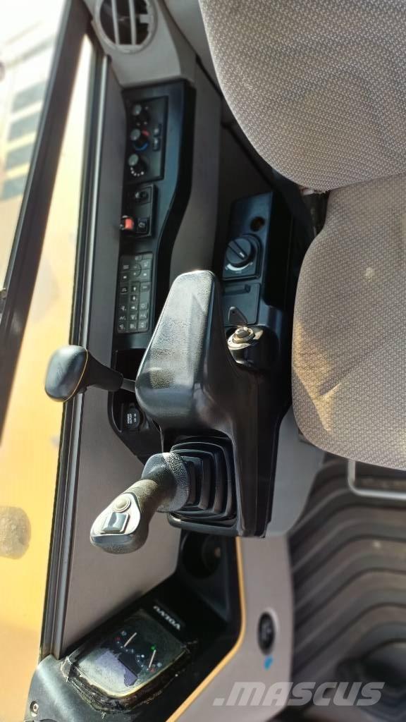 Volvo ECR88D Crawler excavators