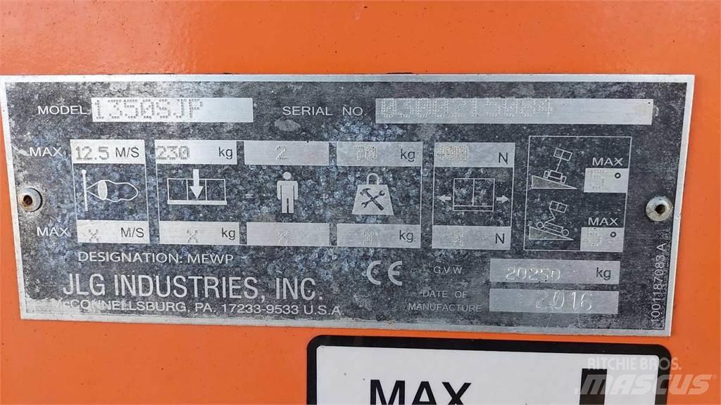 JLG 1350SJP Telescopic boom lifts
