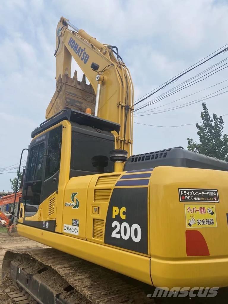 Komatsu PC 200 -8 Crawler excavators