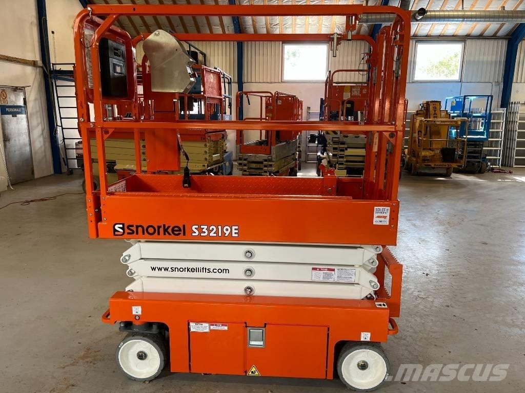 Snorkel S 3219 E Scissor lifts