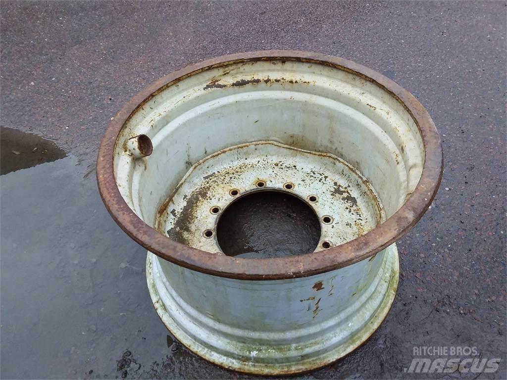 Valmet Okänd 20x34 Tyres, wheels and rims