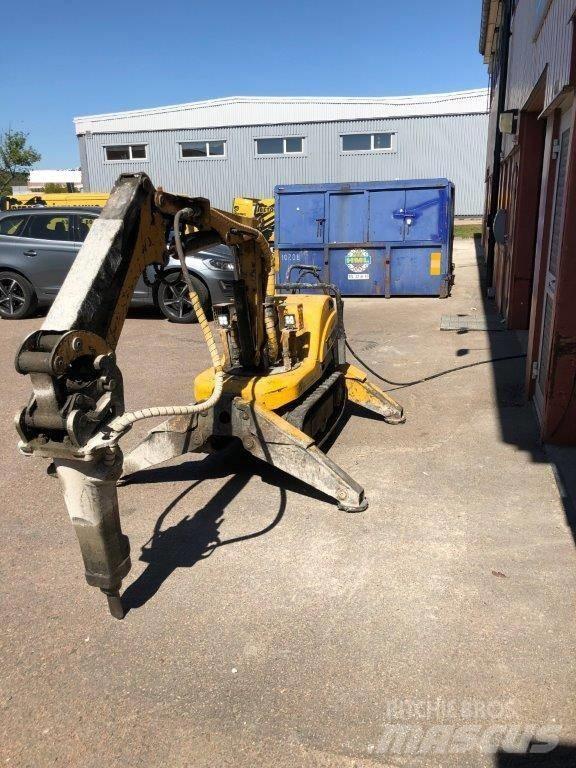 Brokk 90 Demolition excavators