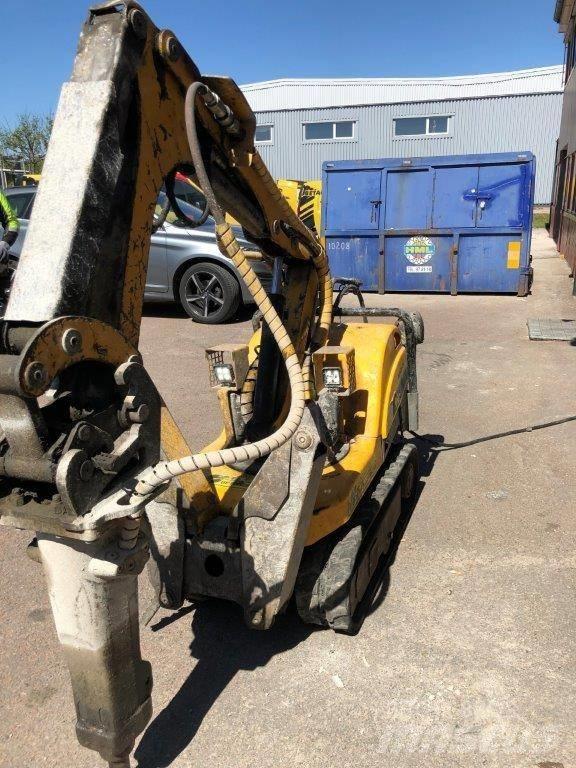 Brokk 90 Demolition excavators