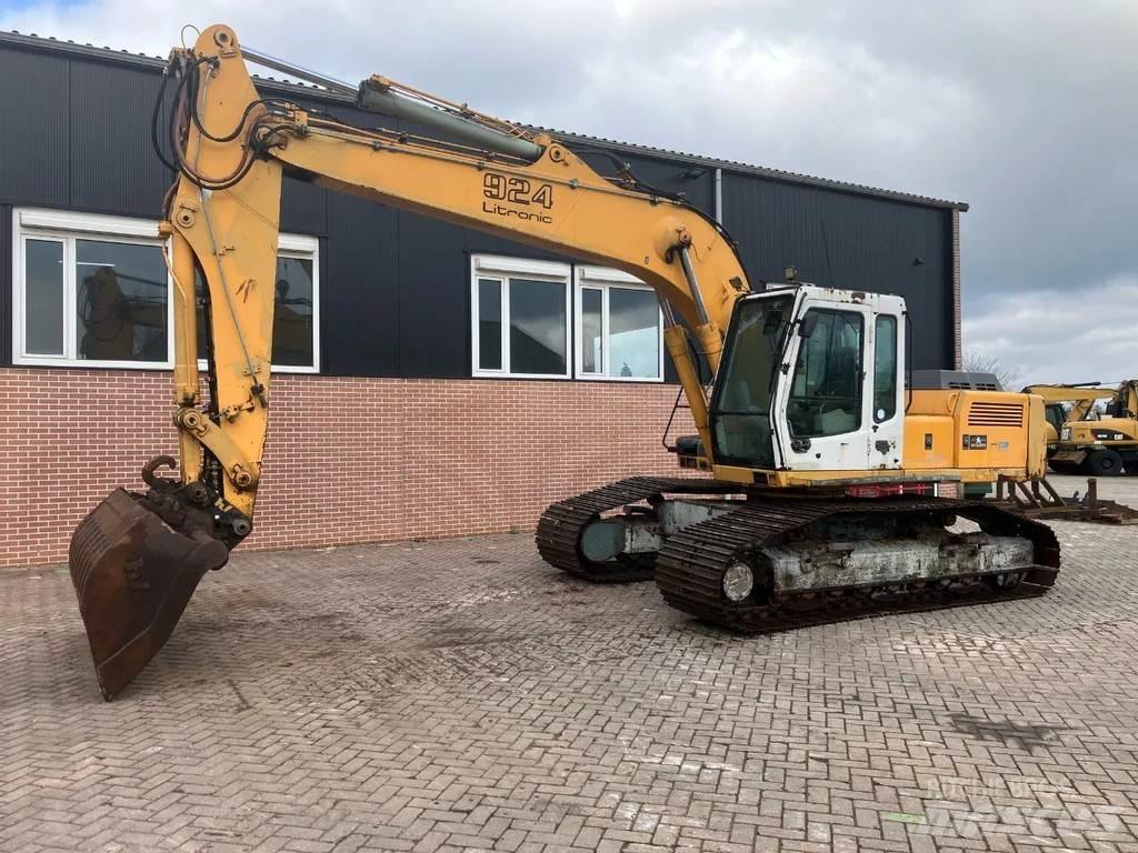 Liebherr 924 Crawler excavators