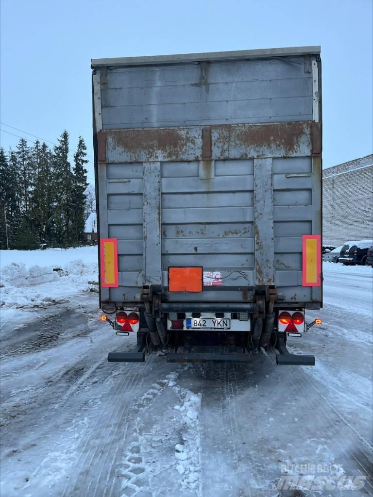 Krone Madel SD Curtain sider semi-trailers