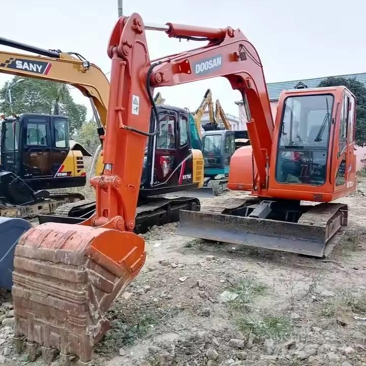 Doosan DH70-7 Crawler excavators