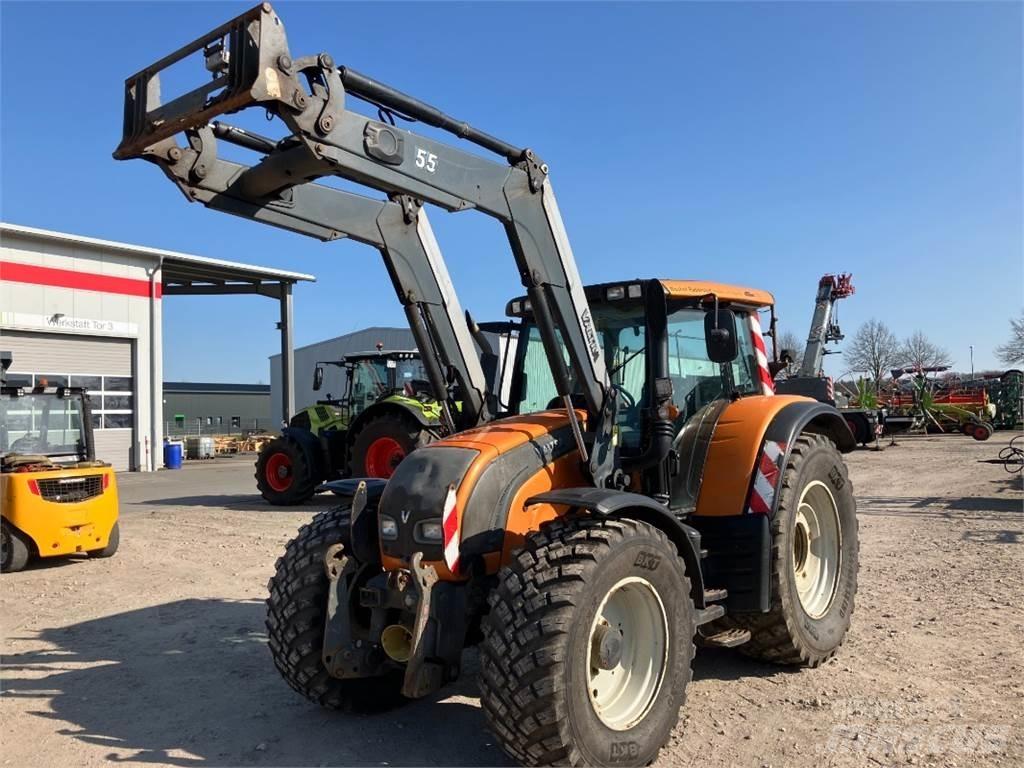 Valtra N122 Direct Tractors