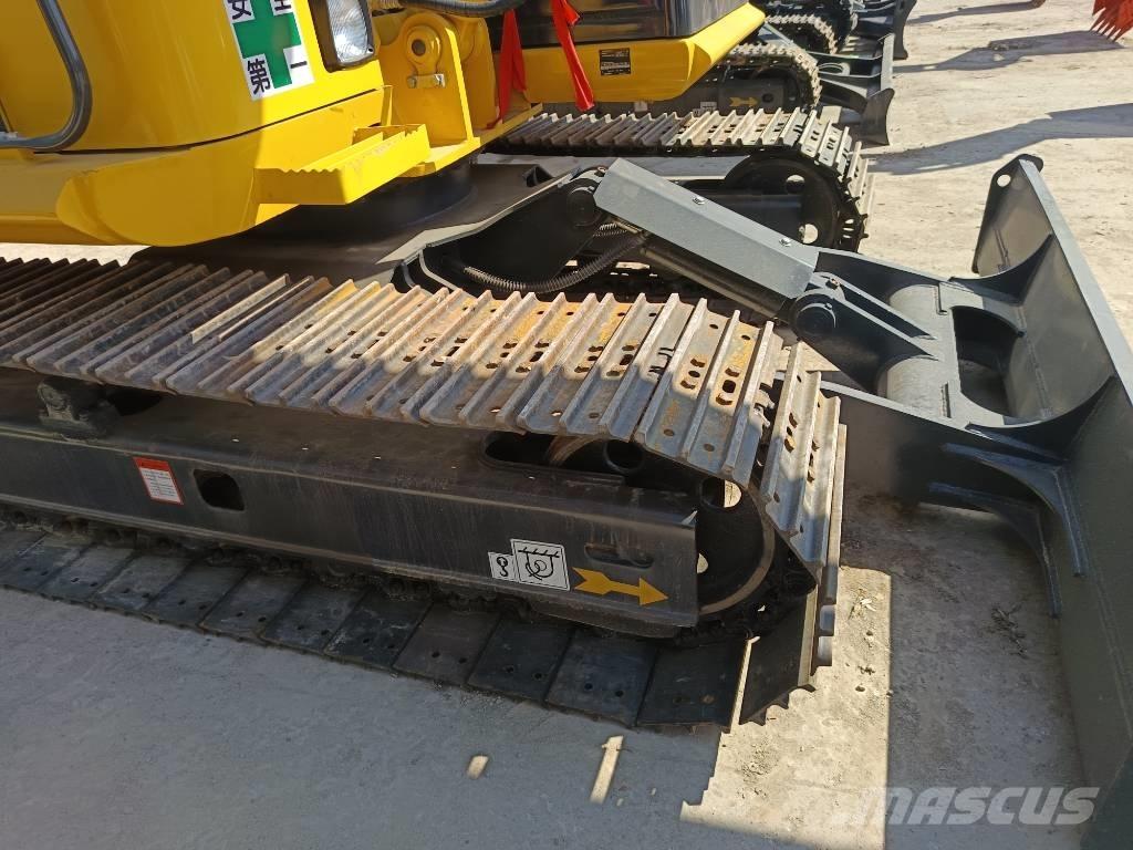 Komatsu PC 70-8 Crawler excavators