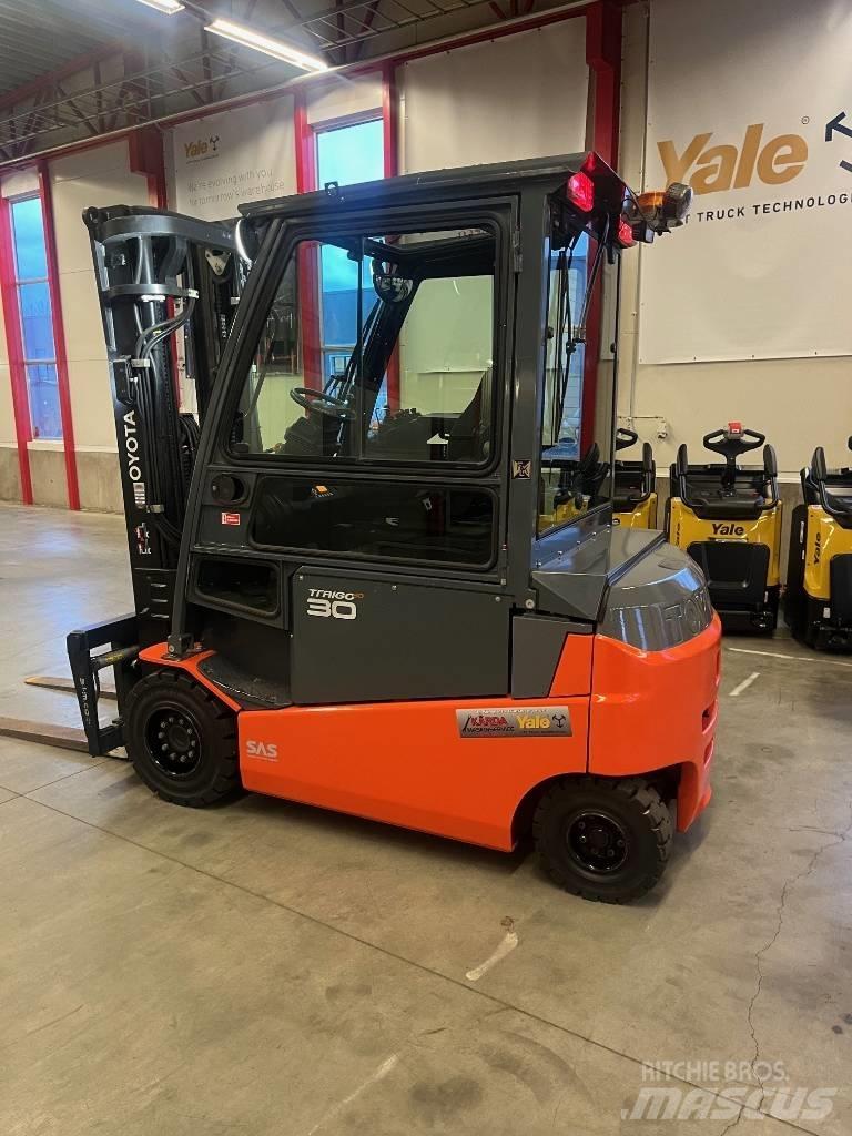 Toyota 8FBMT30 Electric forklift trucks