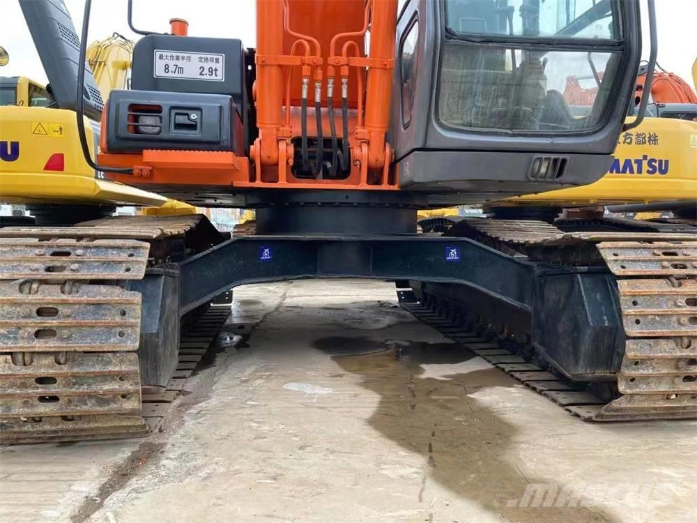 Hitachi EX 1200 Crawler excavators