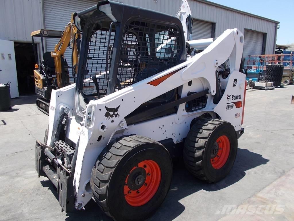 Bobcat S770 Skid steer loaders