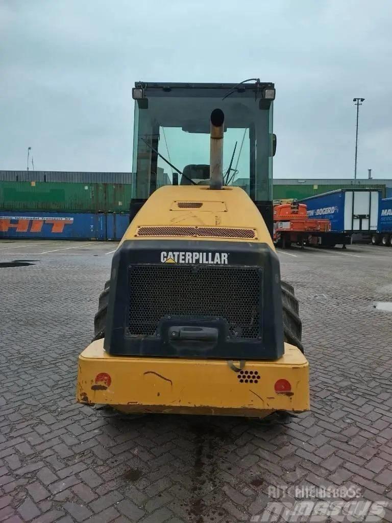 CAT CP 44 Single drum rollers