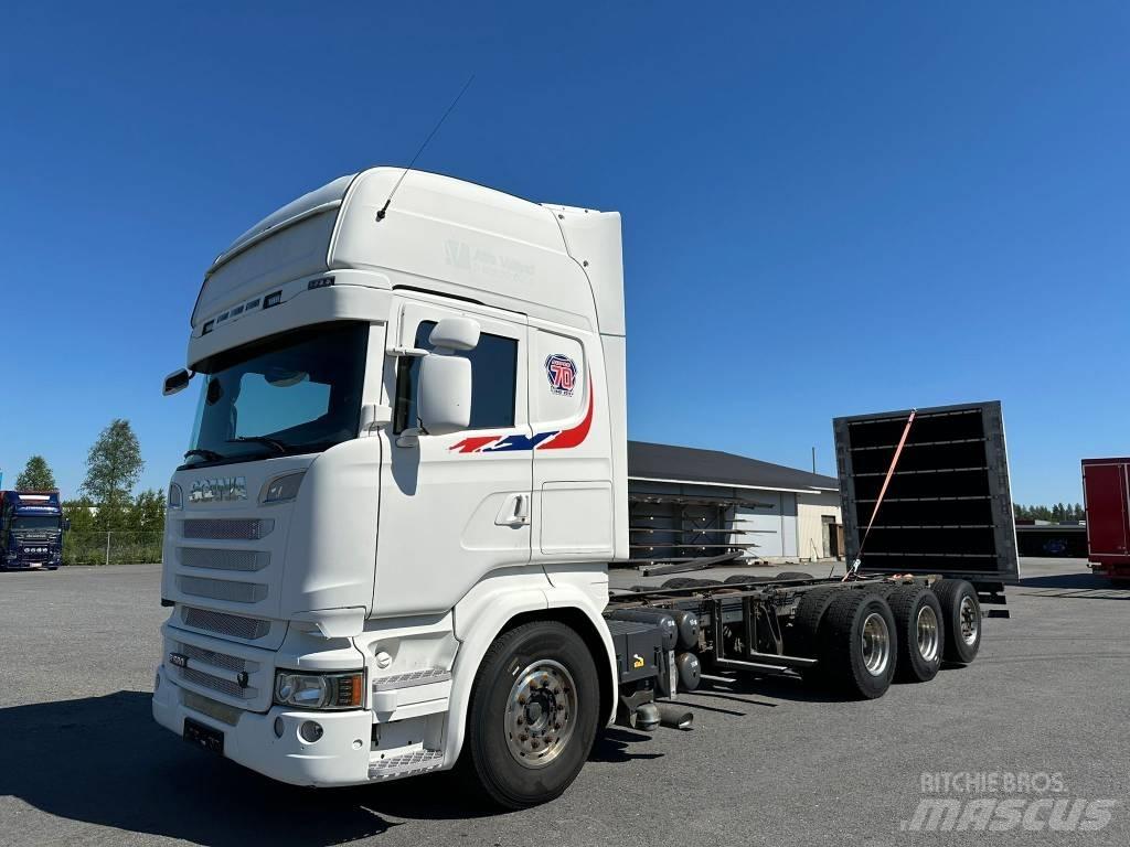 Scania R 580 Chassis Cab trucks