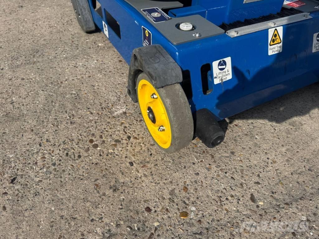 JLG Peco Lift Push around lifts